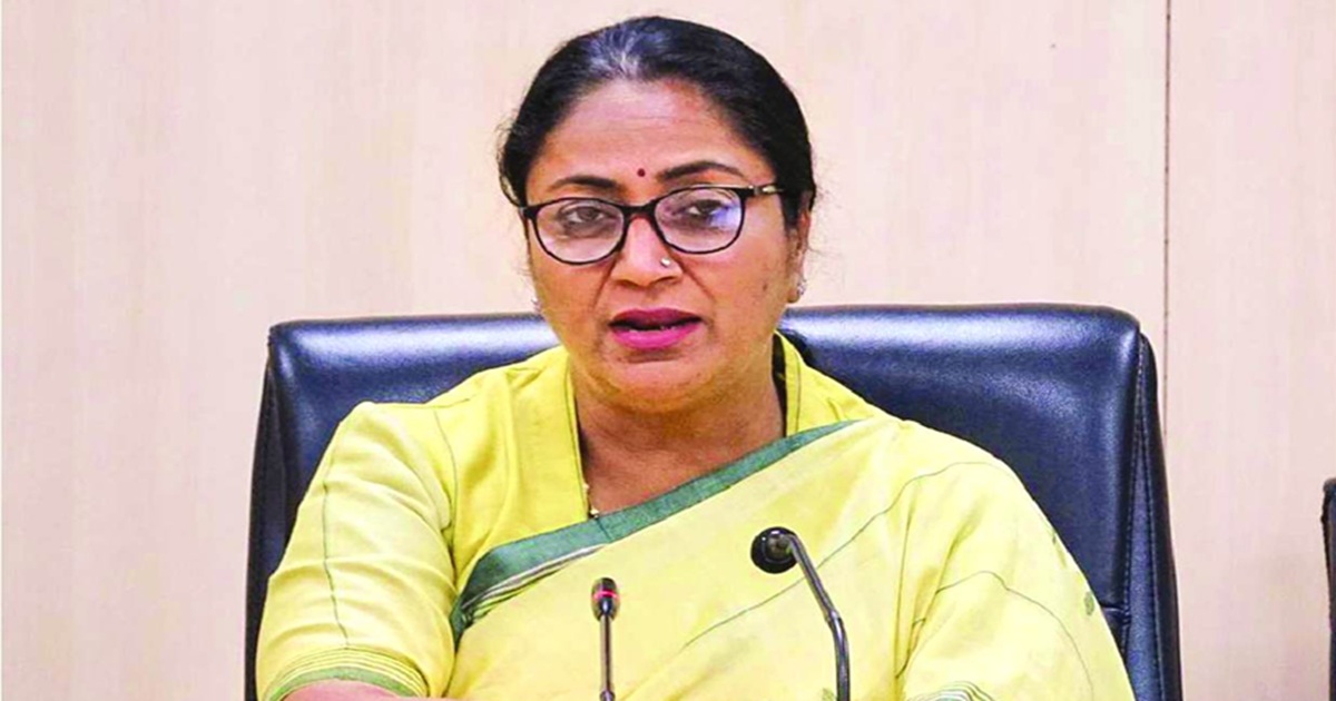 CM Rekha Gupta Introduces Raah Veer Yojana to Reward Citizens for ...
