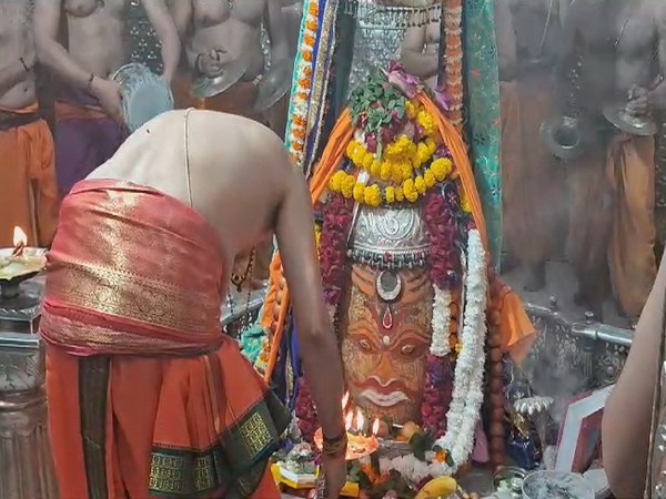 Special Bhasma Aarti Performed At Mahakaleshwar Temple In Ujjain On Krishna Janmashtami