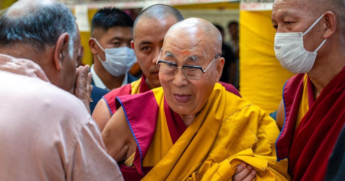 US Congressional Delegation’s Dalai Lama Meeting Sparks China’s Appeal Against Tibet Bill Signing