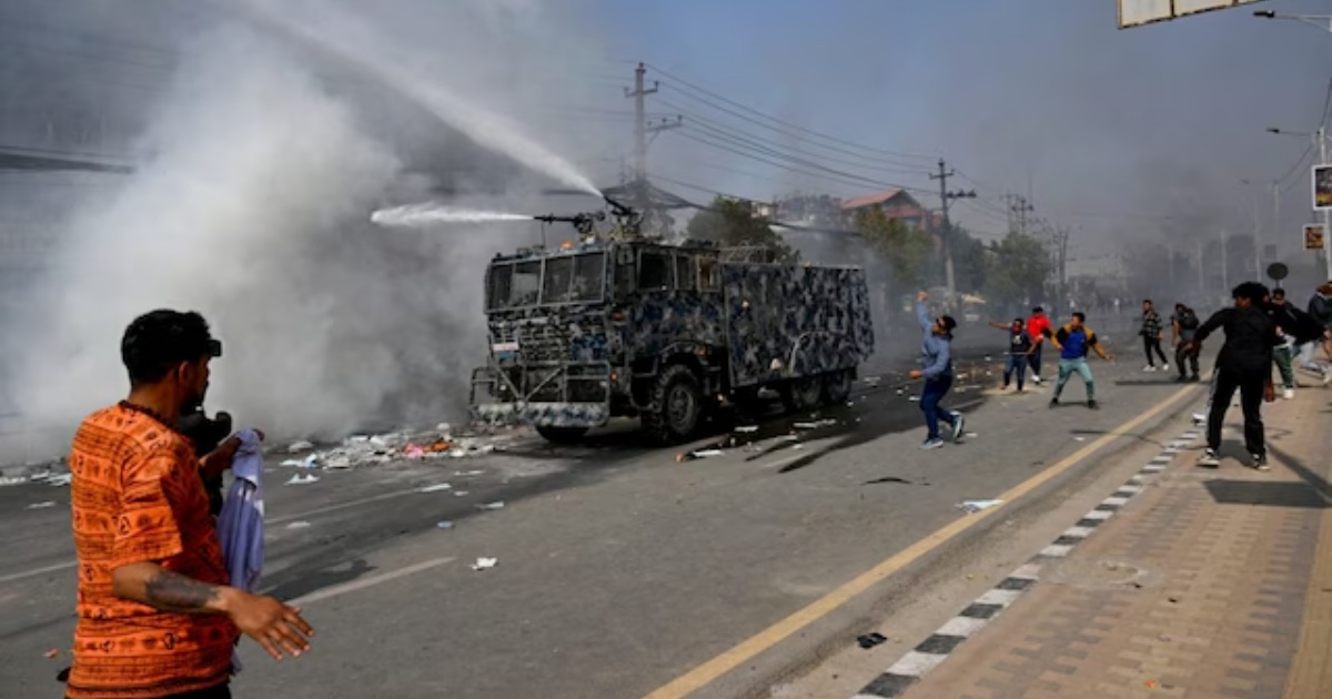 Curfew in Kathmandu After Pro-Monarchy Protests Turn Violent – Clashes, Arson Reported