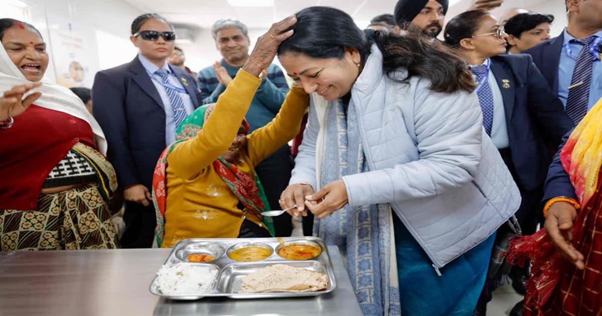 CM Rekha Gupta Expands Affordable Food Network with 25 New Atal ...