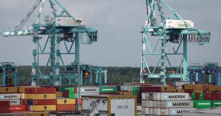 Malaysia Bans Israeli-Linked Shipping Over Palestinian Concerns