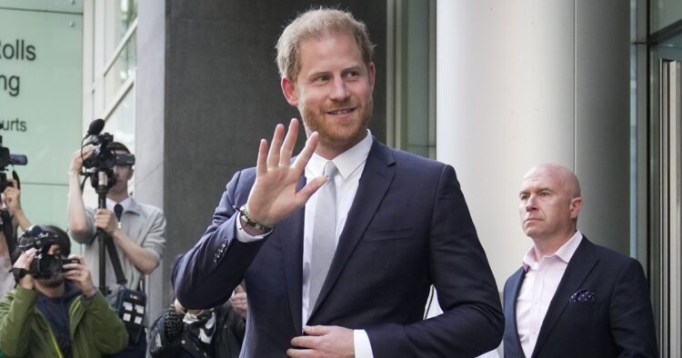 Prince Harry Triumphs in Phone Hacking Lawsuit, Grabs 140,000 Pounds Award (Photo AP)