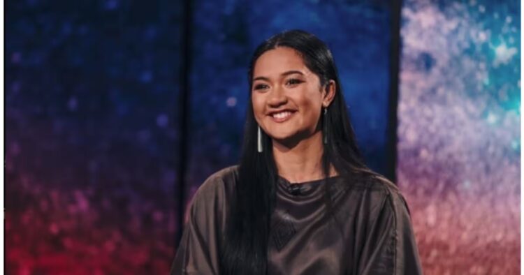 21-Year-Old Māori MP Stuns Parliament with Powerful Haka Performance in Maiden Speech