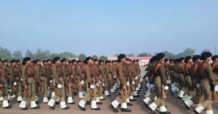 BSF Women's Brass Band and Soldiers Shine in Republic Day Parade at Kartavya Path