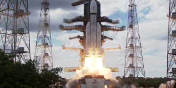NASA's Moon Mission Stumbles, but ISRO's Chandrayaan 3 Shines Bright with Exemplary Moon Landing