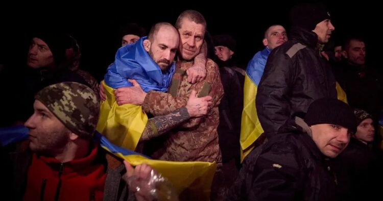 Russia and Ukraine Swap Largest Group of Prisoners Yet in Ongoing Conflict