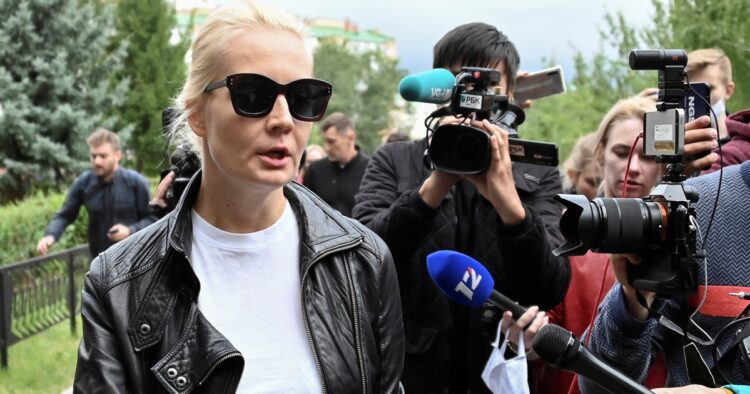 Yulia Navalnaya Declares: Putin Faces Consequences for Navalny – Exclusive Insight