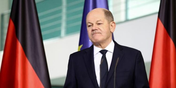 German chancellor Olaf Scholz has been accused of a “flagrant abuse of intelligence” for divulging details of British aid for Ukrainian forces.