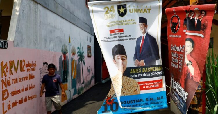Indonesia's Presidential Hopefuls Battle for Votes on TikTok