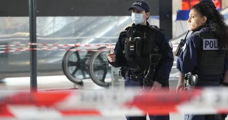 Knife Attack at Paris Station: 3 Injured, Suspect Caught