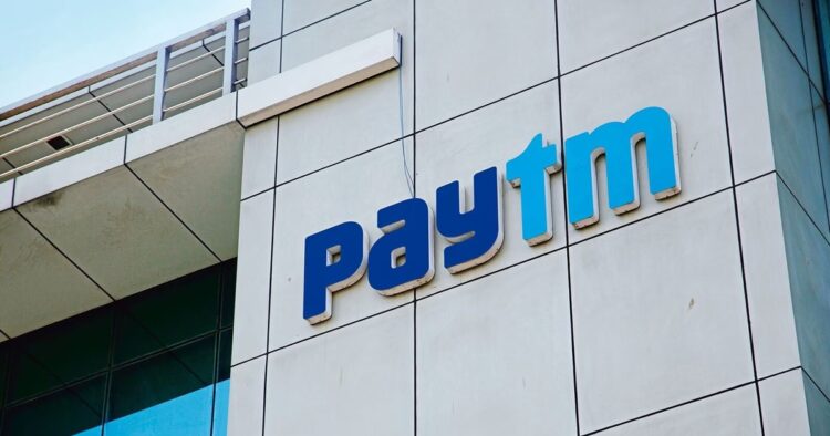 Paytm Continues to Plummet: Drops 43% in 4 Days Amid Regulatory Issues