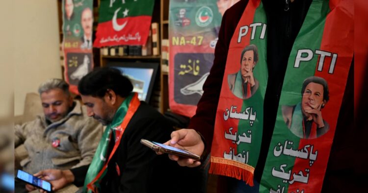 Independent Candidates Supported by Imran Khan's Party Take Lead as Election Panel Releases Results