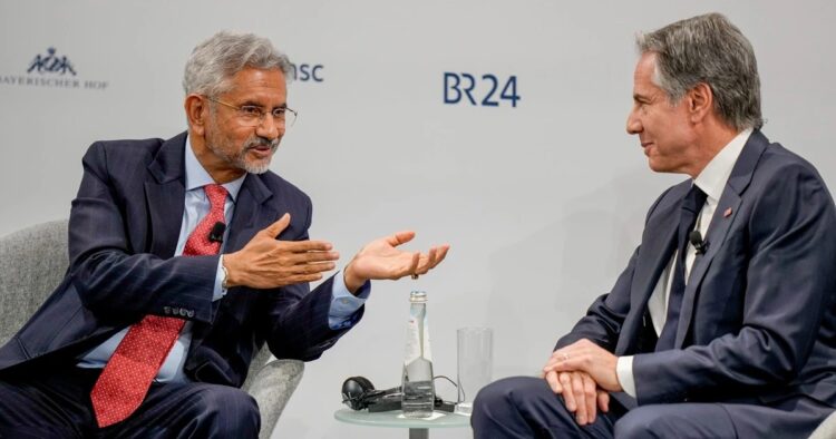 S Jaishankar's Defiant Response to Bharat's Russian Oil Purchase Elicits Smiles from Blinken