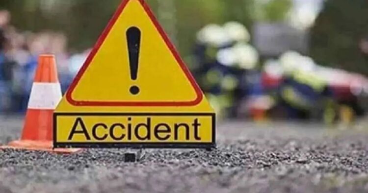 Three people including a school student were killed while twelve other passengers were injured after a speeding bus overturned in Samastipur, Bihar on Monday.