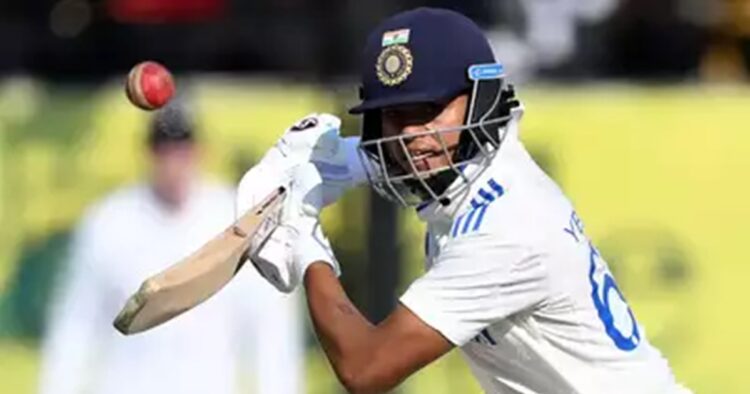 Bharat's star opener Yashasvi Jaiswal on Thursday completed 1000 runs in the Test and with this achievement he became the second fastest Indian to reach thousand Test runs.