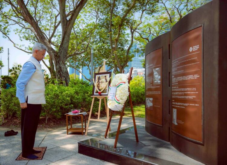 EAM Jaishankar pays Homage to Netaji Subash Chandra Bose in Singapore