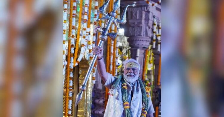 Watch: PM Modi's Heartfelt 'Trishul' Greeting Inside Kashi Vishwanath Temple Complex