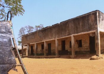 Kidnappers Threaten Massacre: 287 Nigerian School Children Held for $622,000 Ransom