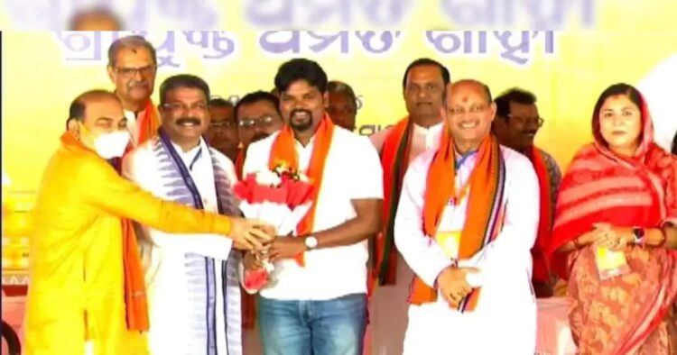 Former Bharatiya hockey captain Prabodh Tirkey on joined the BJP on Thursday, days after resigning from the Congress which withdrew his election nomination.