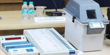 EVM-VVPAT Controversy: Supreme Court Urges EC to Uphold Electoral Integrity; Election Commission Responds