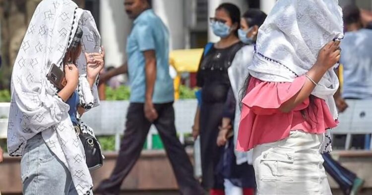 IMD Forecasts Rain in Some Regions and Continued Heatwave in Others