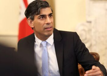 Rishi Sunak Apologizes for Leaving D-Day Anniversary Early: Acknowledges Mistake Amid Election Campaign
