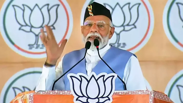 In Purulia’s public meeting, PM Narendra Modi said, ‘I am saying it now that I won’t let the corrupts live outside jail’.