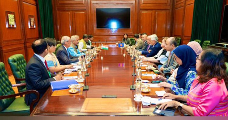 EAM Jaishankar Meets ASEAN Delegation, Expresses Confidence in Strengthening Comprehensive Strategic Partnership