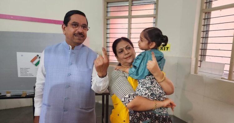 Union Minister and Bhartiya Janata Party candidate from Dharwad, Pralhad Joshi casts his vote at polling booth number 111 in Hubballi, Dharwad and said that the party will win 14 out of 14 seats in the state.