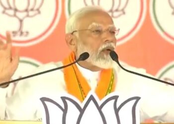Prime Minister Narendra Modi addressed a public rally at Nandurbar in Maharashtra.