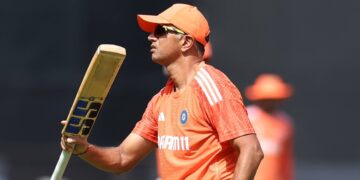 Rahul Dravid Likely Not To Reapply For Post Of Team Bharat’s Head Coach In the latest twist, the cricketing world braces itself for a shift as the Board of Control for Cricket in India (BCCI) plans to advertise for a new head coach, marking the end of Rahul Dravid's tenure at the helm.