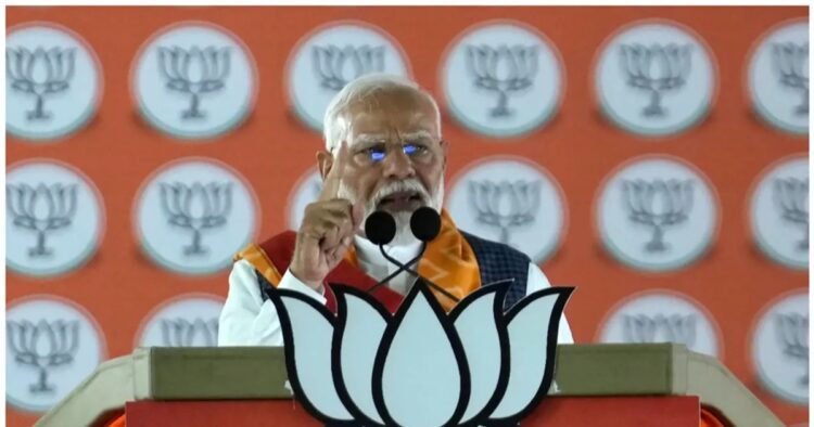 Prime Minister Narendra Modi attacked on Congress leader Mani Shankar Aiyar over his ‘Pakistan has atom bomb’ remark and accused the party of finding ways of scaring the people. He also added that ‘These dead people are also trying to kill the soul of the country