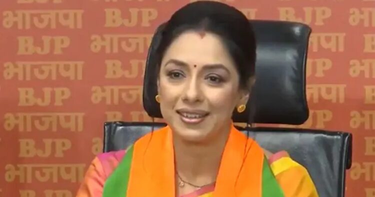 On Wednesday Actor Rupali Ganguly joined the BJP at the party headquarters in Delhi, ahead of the upcoming Lok Sabha elections. At the event party leaders Vinod Tawde and Anil Baluni were also present.