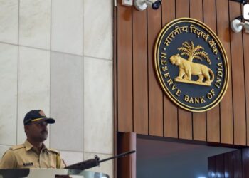 RBI Bulletin Highlights India’s Economic Optimism Amid Global Fragility
