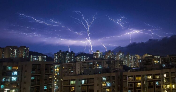 Hong Kong Endures Nearly 10,000 Lightning Strikes Overnight: Weather Chaos Ensues