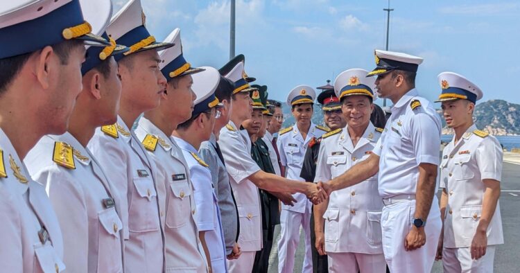 Indian Navy, Australian Navy strengthen maritime cooperation with successful talks