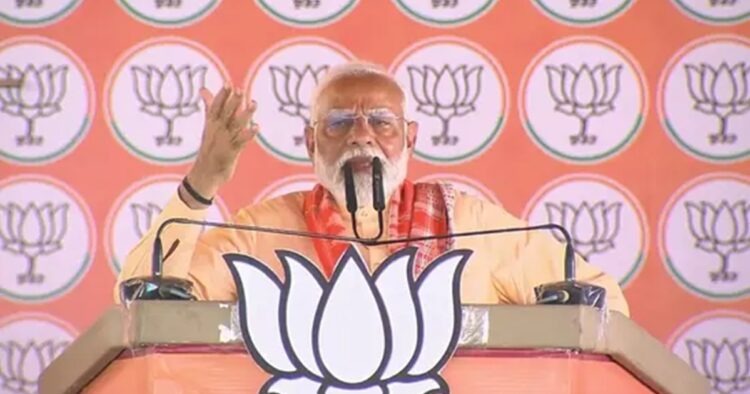 UP Election Rally: PM Modi Warns, Opposition Will Close Jan Dhan Accounts and Snatch Your Money