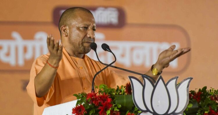 CM Yogi in Patna: RJD Wants to Bring Back Lantern Era for Looting in Darkness