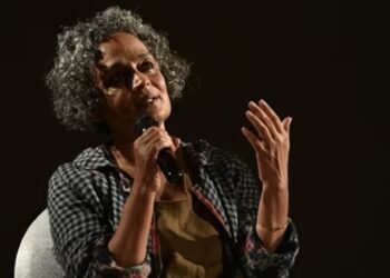 Delhi LG Approves UAPA Prosecution of Arundhati Roy for 2010 Speech