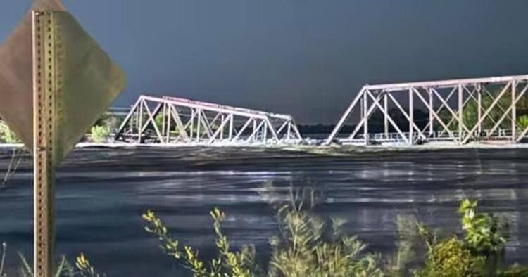 Train Bridge Collapse Near Iowa River Following Severe Flooding