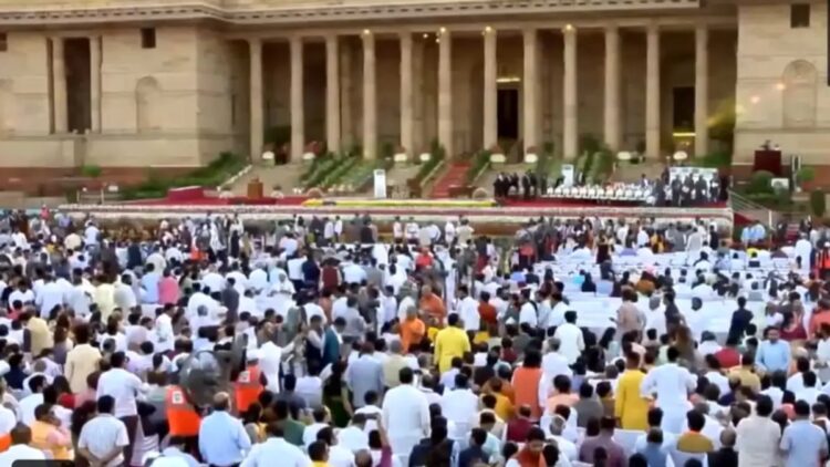 BJP MP-elect Amit Shah and Uttar Pradesh Chief Minister Yogi Adityanath arrive at the Forecourt of Rashtrapati Bhavan for the oath-taking ceremony.