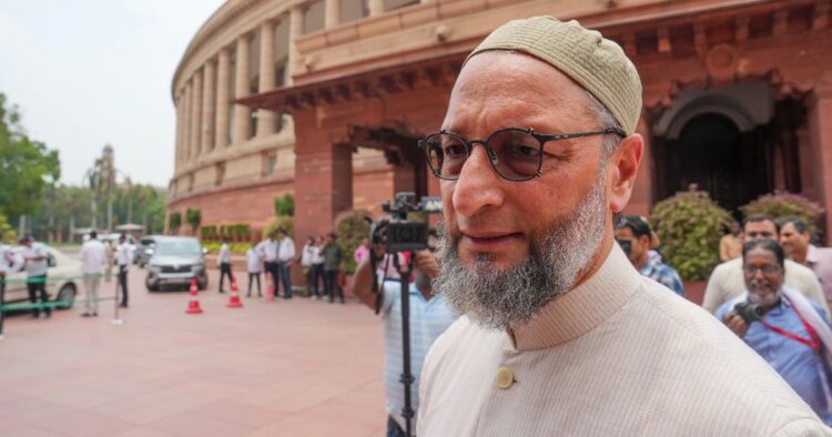 Senior advocate Hari Shankar Jain has filed a complaint against Owaisi seeking his disqualification as an MP over the 'Jai Palestine' slogan raised by AIMIM MP Asaduddin Owaisi in the Lok Sabha after taking the oath.