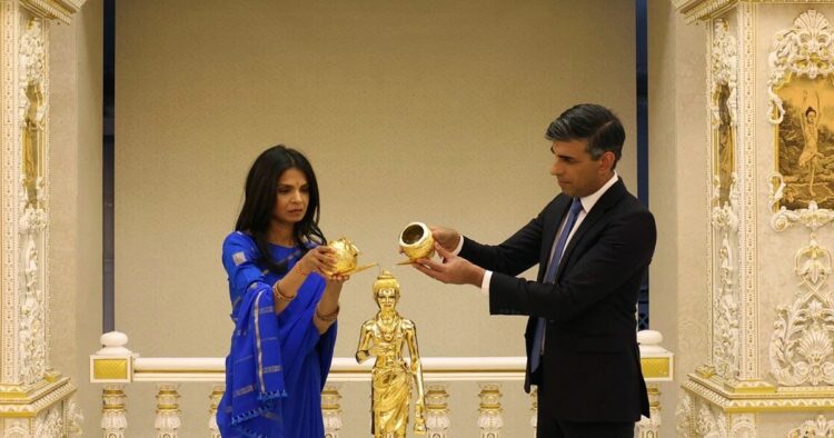 UK Prime Minister Rishi Sunak prayed at London's BAPS Swaminarayan Temple popularly known as Neasden Temple along with with Akshata Murty.