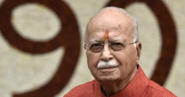 LK Advani Hospitalized at AIIMS Delhi: BJP Veteran's Health Concerns