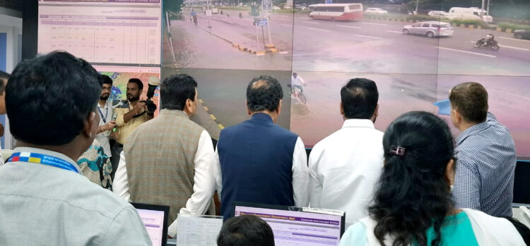 Mumbai, Jul 08: Maharashtra Chief Minister Eknath Shinde along with officials visit the BMC disaster management control room, in Mumbai on Monday.