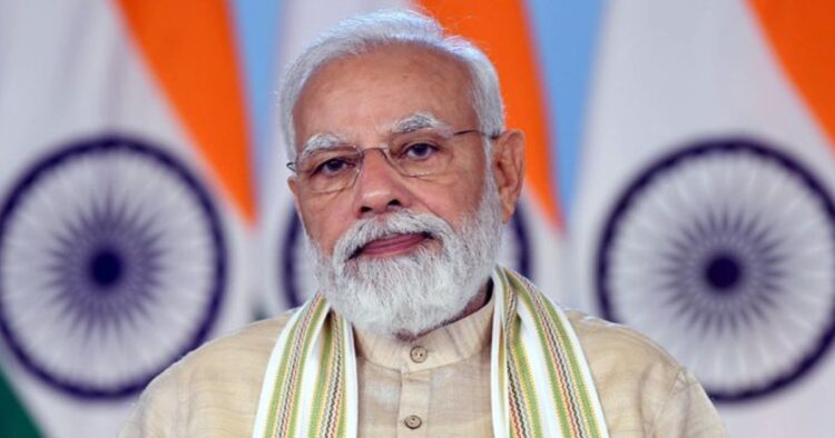 On Thursday Prime Minister Narendra Modi paid homage to Swami Vivekananda on his death anniversary. PM Modi said that we reiterate our commitment to fulfill his dream of a prosperous and progressive society.