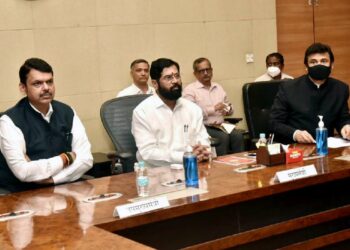 Maharashtra Cabinet Approves Land Allotments for Projects in Thane