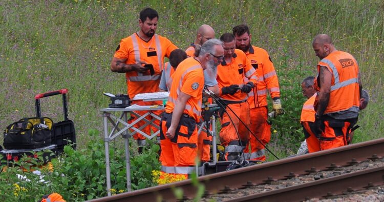 French High-Speed Rail Traffic to Resume Normal Schedule by Monday After Sabotage Attack