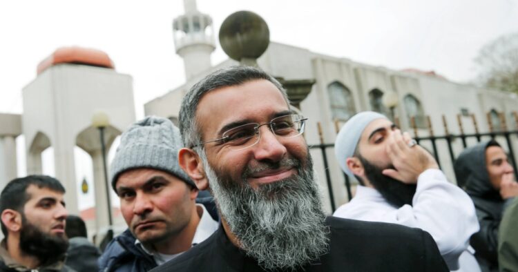 Radical Islamist Preacher Anjem Choudary Sentenced to Life in Prison for Terrorism Offences 